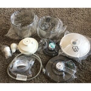 FoodSaver Snail Vacuum Canisters 25oz 50oz Set of 2 Clear Jar Seal & Hose New